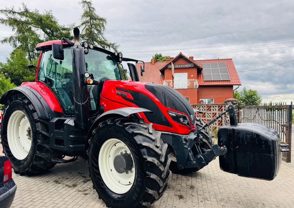 Valtra T234A - Traktor: obrázek 3 Valtra T234A - Traktor: obrázek 3