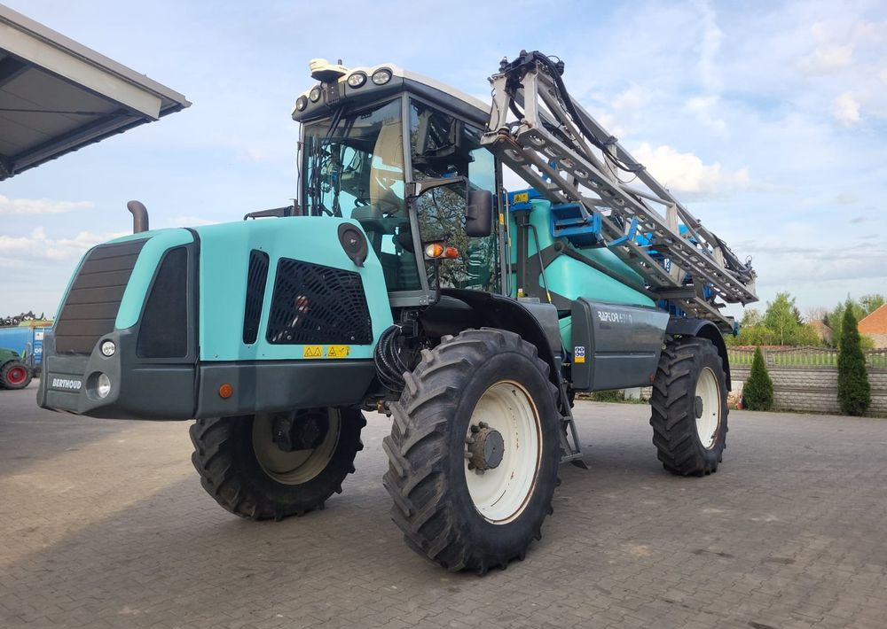 Berthoud Raptor 4240 - Postřikovač: obrázek 1 Berthoud Raptor 4240 - Postřikovač: obrázek 1