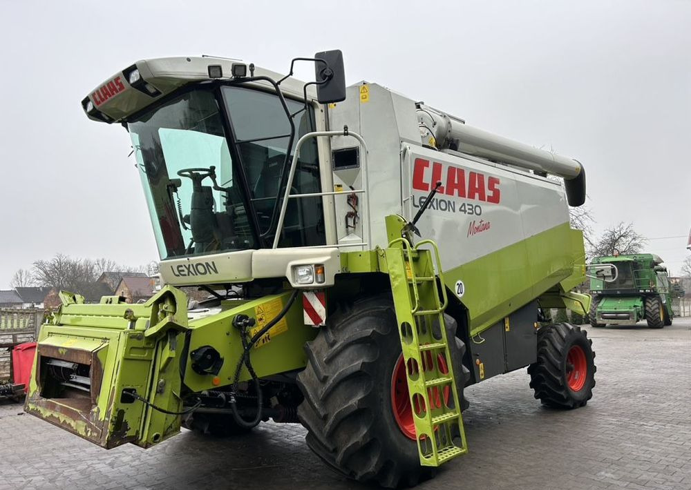 Claas Lexion 430 Montana - Sklízecí mlátička: obrázek 2 Claas Lexion 430 Montana - Sklízecí mlátička: obrázek 2