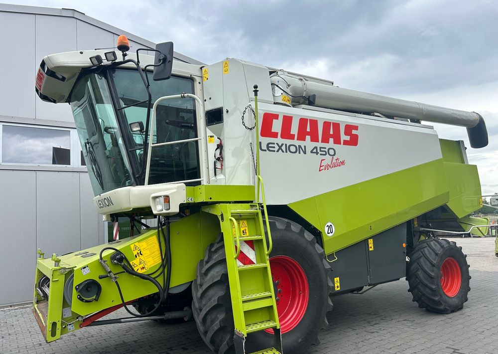 Claas Lexion 450 Evolution - Sklízecí mlátička: obrázek 1 Claas Lexion 450 Evolution - Sklízecí mlátička: obrázek 1