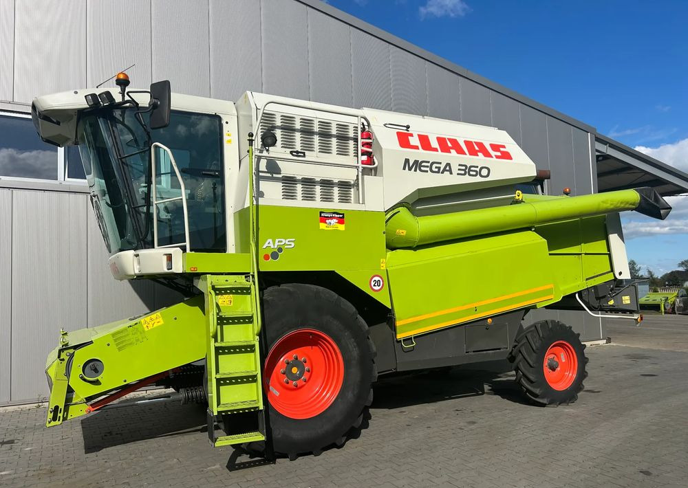 Claas Mega 360 - Sklízecí mlátička: obrázek 1 Claas Mega 360 - Sklízecí mlátička: obrázek 1