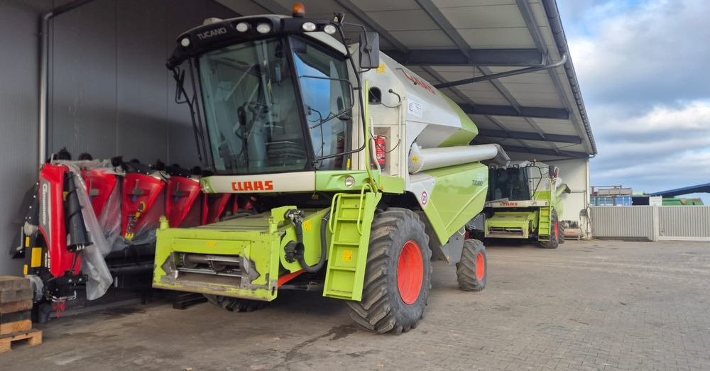 Claas Tucano 320 - Sklízecí mlátička: obrázek 1 Claas Tucano 320 - Sklízecí mlátička: obrázek 1