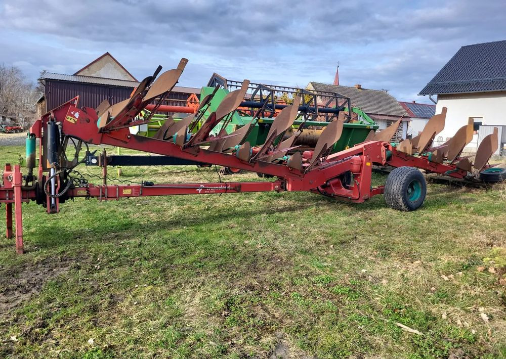 Kverneland RX 100 7 skib +przedpłużki - Pluh: obrázek 1 Kverneland RX 100 7 skib +przedpłużki - Pluh: obrázek 1
