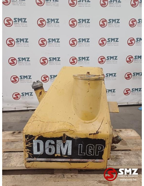 Caterpillar Occ hydraulische tank D6M Caterpillar - Hydraulická nádrž: obrázek 1 Caterpillar Occ hydraulische tank D6M Caterpillar - Hydraulická nádrž: obrázek 1