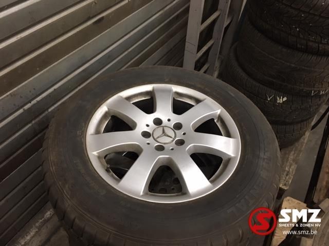 Continental Occ Band auto continental 235/65R17 wintercontact - Pneumatiky pro Nákladní auto: obrázek 2 Continental Occ Band auto continental 235/65R17 wintercontact - Pneumatiky pro Nákladní auto: obrázek 2