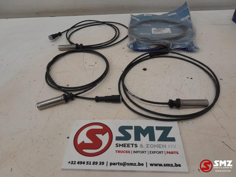 DAF Occ lot van 4 wielsnelheidssensoren DAF - Senzor pro Nákladní auto: obrázek 1 DAF Occ lot van 4 wielsnelheidssensoren DAF - Senzor pro Nákladní auto: obrázek 1
