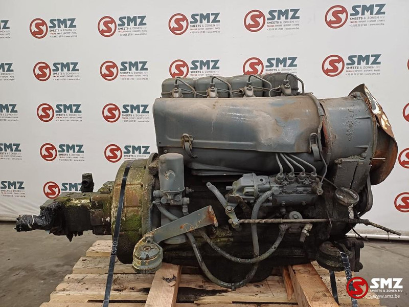 Deutz Occ motor F4L912 Deutz + hydrauliekpomp A4V56HW1.0 - Motor pro Nákladní auto: obrázek 2 Deutz Occ motor F4L912 Deutz + hydrauliekpomp A4V56HW1.0 - Motor pro Nákladní auto: obrázek 2