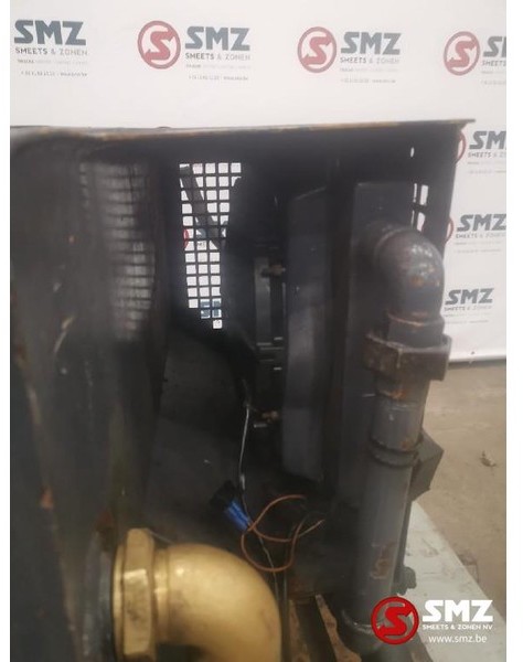 Diversen Occ Hydraulische tank met ventilator - Hydraulická nádrž pro Nákladní auto: obrázek 2 Diversen Occ Hydraulische tank met ventilator - Hydraulická nádrž pro Nákladní auto: obrázek 2