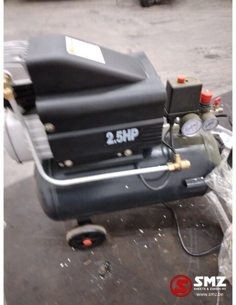 Diversen Occ mobiele compressor 120l/min - Mobilní kompresor: obrázek 4 Diversen Occ mobiele compressor 120l/min - Mobilní kompresor: obrázek 4