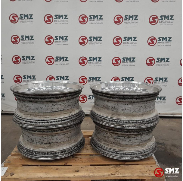 Diversen Occ set van 4 velgen 22.5x9.00 Alcoa - Ráfek pro Nákladní auto: obrázek 1 Diversen Occ set van 4 velgen 22.5x9.00 Alcoa - Ráfek pro Nákladní auto: obrázek 1