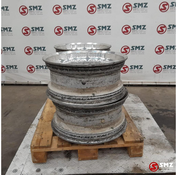 Diversen Occ set van 4 velgen 22.5x9.00 Alcoa - Ráfek pro Nákladní auto: obrázek 3 Diversen Occ set van 4 velgen 22.5x9.00 Alcoa - Ráfek pro Nákladní auto: obrázek 3