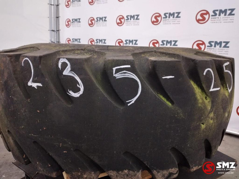 Firestone Occ bulldozerband Firestone 23.5-25 - Pneumatiky pro Nákladní auto: obrázek 1 Firestone Occ bulldozerband Firestone 23.5-25 - Pneumatiky pro Nákladní auto: obrázek 1