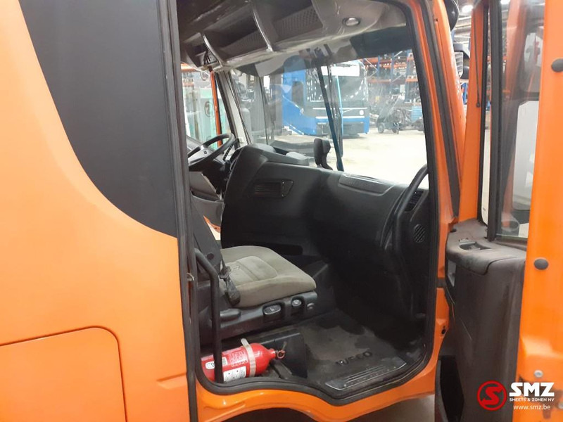 Kabina a interiér pro Nákladní auto Iveco Occ cabine compleet Iveco Stralis HI Way euro 6: obrázek 13 Kabina a interiér pro Nákladní auto Iveco Occ cabine compleet Iveco Stralis HI Way euro 6: obrázek 13