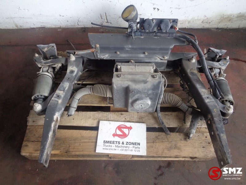 Iveco Occ cabine ophanging achter - Podvěs kabiny pro Nákladní auto: obrázek 1 Iveco Occ cabine ophanging achter - Podvěs kabiny pro Nákladní auto: obrázek 1