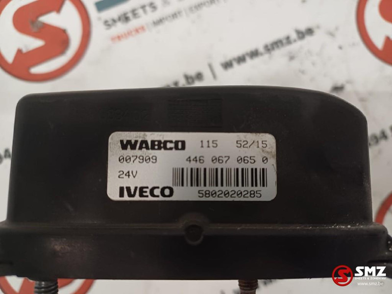 Iveco Occ radar sensor Iveco - Senzor pro Nákladní auto: obrázek 4 Iveco Occ radar sensor Iveco - Senzor pro Nákladní auto: obrázek 4