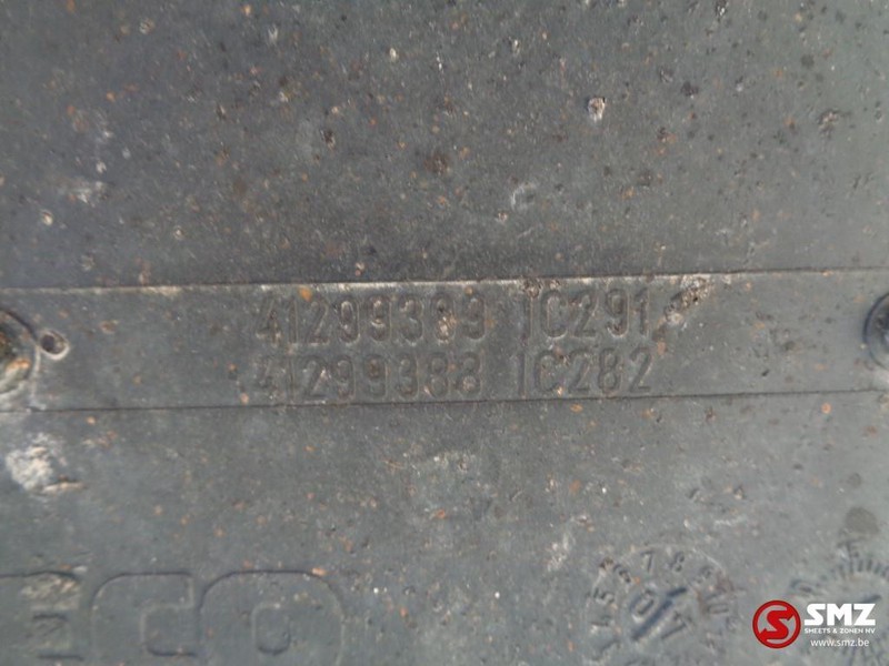 Iveco Occ spatbord rechts iveco stralis - Křídlo pro Nákladní auto: obrázek 4 Iveco Occ spatbord rechts iveco stralis - Křídlo pro Nákladní auto: obrázek 4