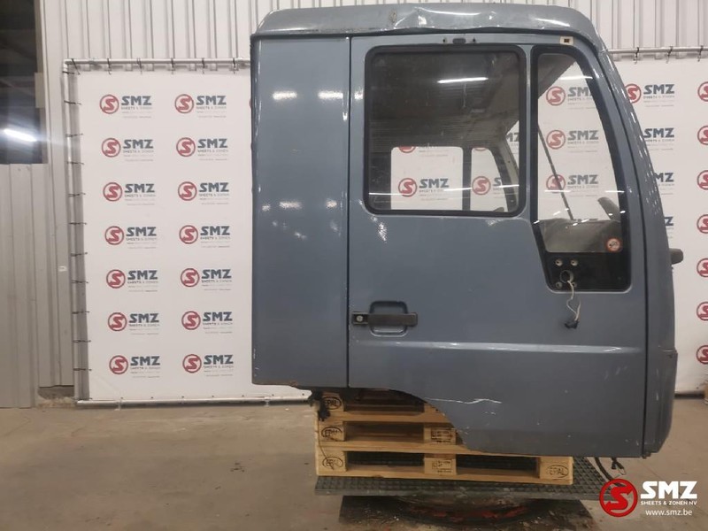 MAN Occ Cabine MAN L2000 - Kabina pro Nákladní auto: obrázek 2 MAN Occ Cabine MAN L2000 - Kabina pro Nákladní auto: obrázek 2