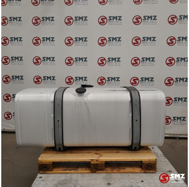 MAN Occ brandstoftank + brandstofniveusensor + steunen - Palivová nádrž pro Nákladní auto: obrázek 1 MAN Occ brandstoftank + brandstofniveusensor + steunen - Palivová nádrž pro Nákladní auto: obrázek 1