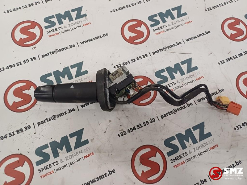 MAN Occ stuurkolomschakelaar richtingaanwijzers MAN - Elektrický systém pro Nákladní auto: obrázek 2 MAN Occ stuurkolomschakelaar richtingaanwijzers MAN - Elektrický systém pro Nákladní auto: obrázek 2
