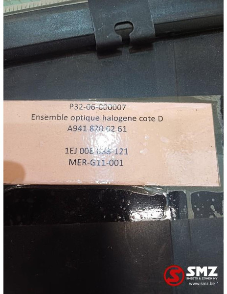 Mercedes-Benz Koplamp rechts Mercedes - Světlomet pro Nákladní auto: obrázek 4 Mercedes-Benz Koplamp rechts Mercedes - Světlomet pro Nákladní auto: obrázek 4