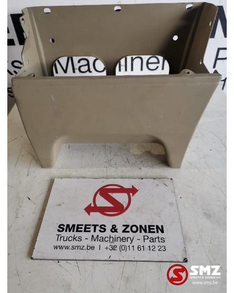 Mercedes-Benz Occ Opstapbak - Stupátko pro Nákladní auto: obrázek 2 Mercedes-Benz Occ Opstapbak - Stupátko pro Nákladní auto: obrázek 2