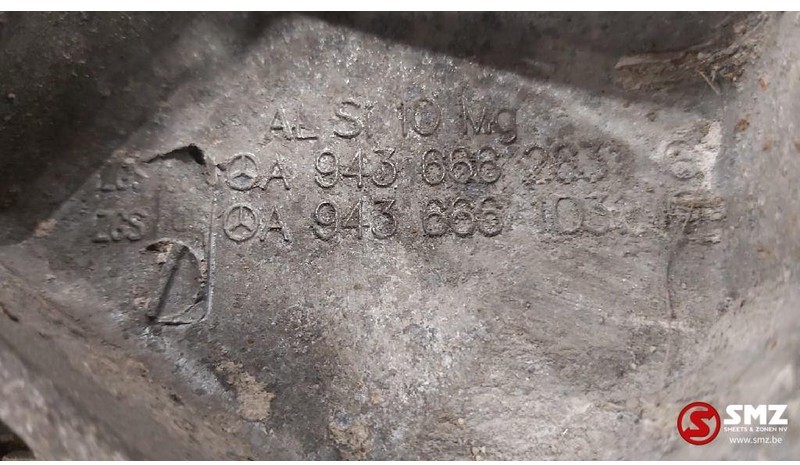 Mercedes-Benz Occ Opstapbak rechts Actros MP2/MP3 - Stupátko pro Nákladní auto: obrázek 5 Mercedes-Benz Occ Opstapbak rechts Actros MP2/MP3 - Stupátko pro Nákladní auto: obrázek 5