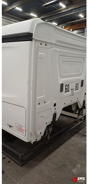 Kabina a interiér pro Nákladní auto Mercedes-Benz Occ cabine Mercedes Actros MP4: obrázek 6