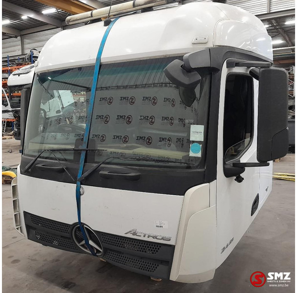 Mercedes-Benz Occ cabine RHD Mercedes - Kabina a interiér pro Nákladní auto: obrázek 2 Mercedes-Benz Occ cabine RHD Mercedes - Kabina a interiér pro Nákladní auto: obrázek 2