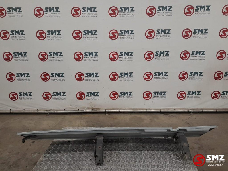 Mercedes-Benz Occ cabinespoiler links Mercedes - Aerodynamika/ Spoilery pro Nákladní auto: obrázek 2 Mercedes-Benz Occ cabinespoiler links Mercedes - Aerodynamika/ Spoilery pro Nákladní auto: obrázek 2