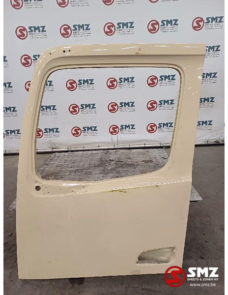 Mercedes-Benz Occ deur links Mercedes Antos - Dveře a díly pro Nákladní auto: obrázek 1 Mercedes-Benz Occ deur links Mercedes Antos - Dveře a díly pro Nákladní auto: obrázek 1