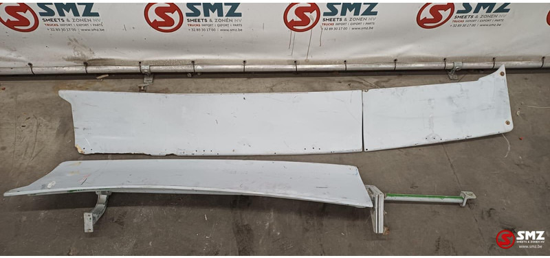 Mercedes-Benz Occ set cabinespoilers links + rechts Mercedes SK - Aerodynamika/ Spoilery pro Nákladní auto: obrázek 1 Mercedes-Benz Occ set cabinespoilers links + rechts Mercedes SK - Aerodynamika/ Spoilery pro Nákladní auto: obrázek 1