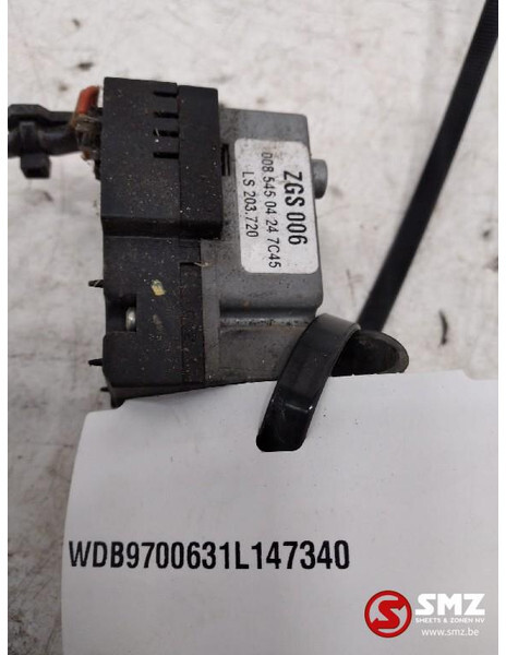 Mercedes-Benz Occ uitlaatremschakelaar Mercedes Atego - Elektrický systém pro Nákladní auto: obrázek 3 Mercedes-Benz Occ uitlaatremschakelaar Mercedes Atego - Elektrický systém pro Nákladní auto: obrázek 3