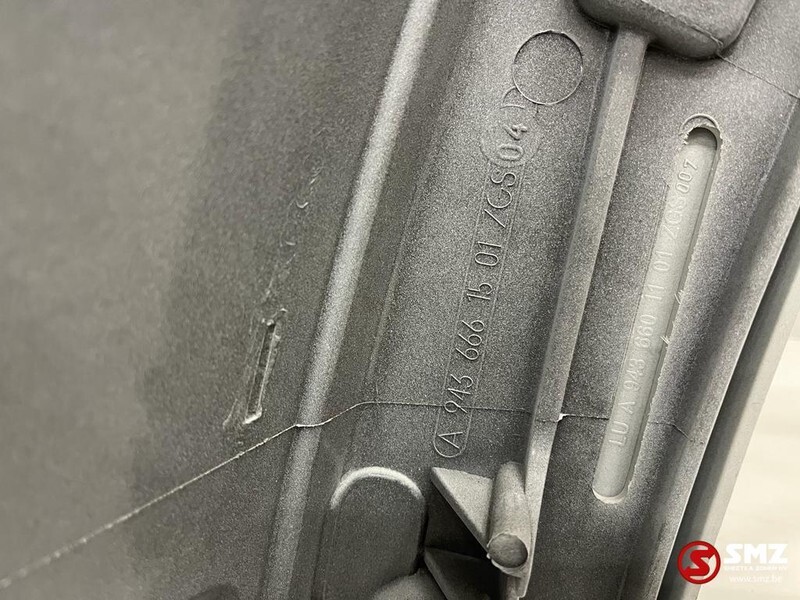 Mercedes-Benz Opstapbak rechts Mercedes Actros MP2/MP3 - Stupátko pro Nákladní auto: obrázek 4 Mercedes-Benz Opstapbak rechts Mercedes Actros MP2/MP3 - Stupátko pro Nákladní auto: obrázek 4