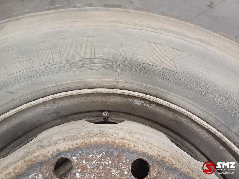 Michelin Occ vrachtwagenband 315/80R22.5 156/150 Michelin - Pneumatiky pro Nákladní auto: obrázek 4 Michelin Occ vrachtwagenband 315/80R22.5 156/150 Michelin - Pneumatiky pro Nákladní auto: obrázek 4