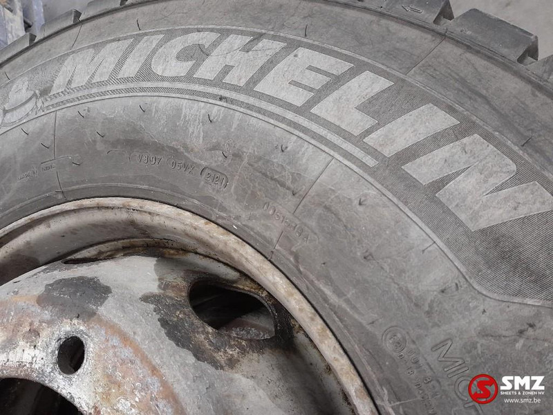 Michelin Occ vrachtwagenband 315/80R22.5 156/150L Michelin - Pneumatiky pro Nákladní auto: obrázek 2 Michelin Occ vrachtwagenband 315/80R22.5 156/150L Michelin - Pneumatiky pro Nákladní auto: obrázek 2