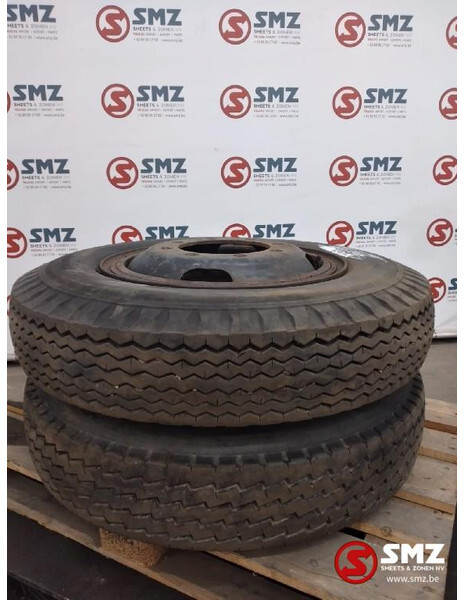 Pirelli Occ vrachtwagenband Pirelli 8.25-20 - Pneumatiky pro Nákladní auto: obrázek 1 Pirelli Occ vrachtwagenband Pirelli 8.25-20 - Pneumatiky pro Nákladní auto: obrázek 1