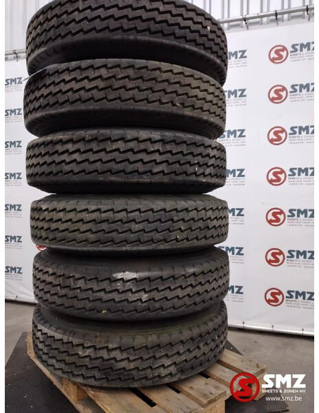 Pirelli Occ vrachtwagenband Pirelli Cinturato 11 00 R 20 - Pneumatiky pro Nákladní auto: obrázek 1 Pirelli Occ vrachtwagenband Pirelli Cinturato 11 00 R 20 - Pneumatiky pro Nákladní auto: obrázek 1