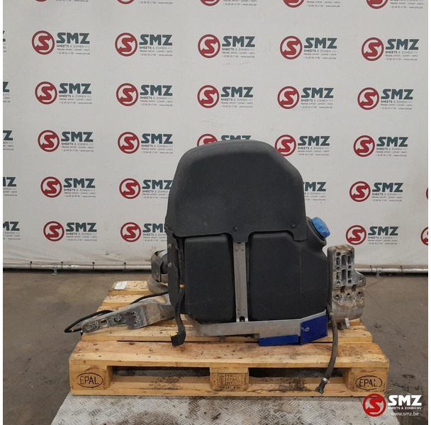 Renault Occ AdBluetank + Adblueniveausensor + AdBluepomp + - Palivový systém pro Nákladní auto: obrázek 4 Renault Occ AdBluetank + Adblueniveausensor + AdBluepomp + - Palivový systém pro Nákladní auto: obrázek 4