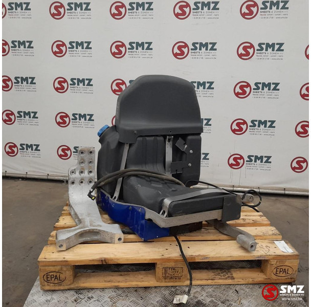 Renault Occ AdBluetank + Adblueniveausensor + AdBluepomp + - Palivový systém pro Nákladní auto: obrázek 2 Renault Occ AdBluetank + Adblueniveausensor + AdBluepomp + - Palivový systém pro Nákladní auto: obrázek 2