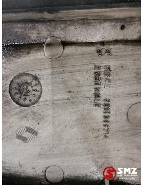 Renault Occ Motorkap Renault Major - Kapota pro Nákladní auto: obrázek 3 Renault Occ Motorkap Renault Major - Kapota pro Nákladní auto: obrázek 3