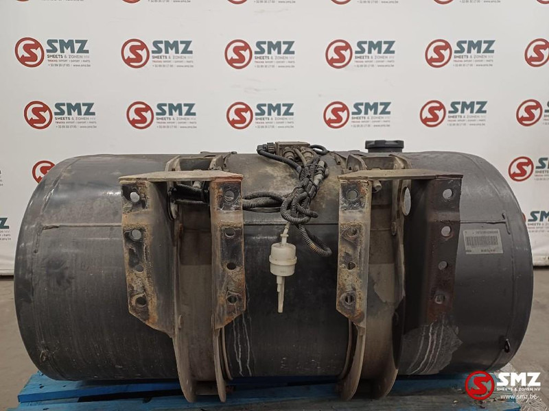 Renault Occ brandstoftank + brandstofniveausensor 315L Ren - Palivová nádrž pro Nákladní auto: obrázek 2 Renault Occ brandstoftank + brandstofniveausensor 315L Ren - Palivová nádrž pro Nákladní auto: obrázek 2