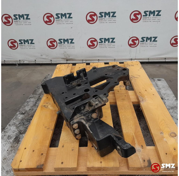 Renault Occ voorbumperbeugel rechts Renault - Rám/ Šasi pro Nákladní auto: obrázek 2 Renault Occ voorbumperbeugel rechts Renault - Rám/ Šasi pro Nákladní auto: obrázek 2