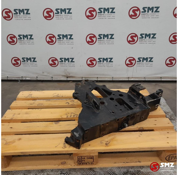 Renault Occ voorbumperbeugel rechts Renault - Rám/ Šasi pro Nákladní auto: obrázek 1 Renault Occ voorbumperbeugel rechts Renault - Rám/ Šasi pro Nákladní auto: obrázek 1