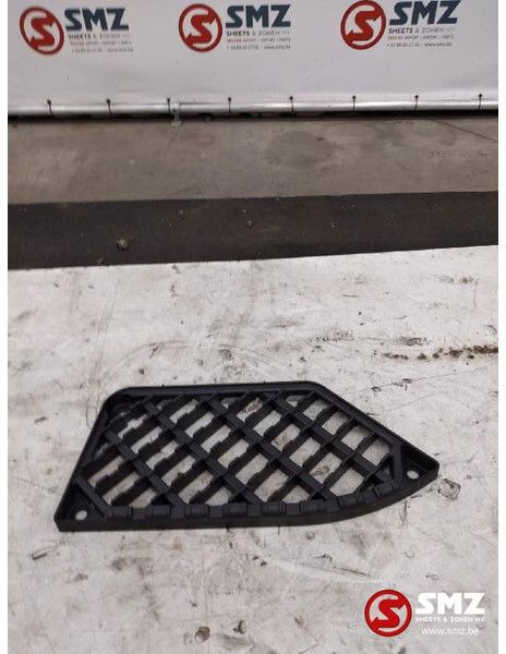 Renault Opstap onder rechts renault - Kabina a interiér pro Nákladní auto: obrázek 2 Renault Opstap onder rechts renault - Kabina a interiér pro Nákladní auto: obrázek 2