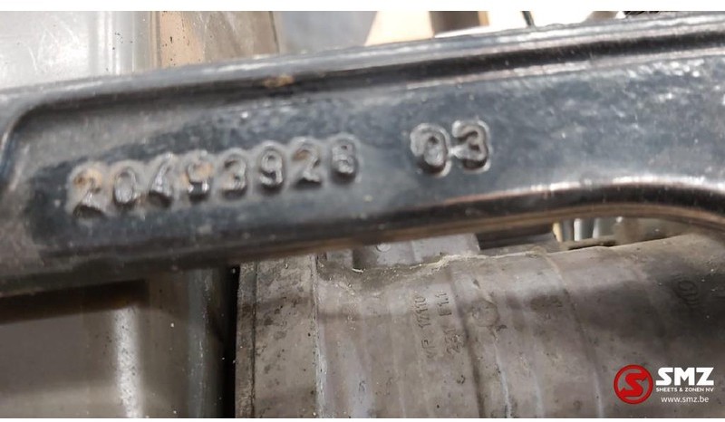 Volvo Occ Spatbordsteun met ventielen Volvo FH12 - Křídlo pro Nákladní auto: obrázek 3 Volvo Occ Spatbordsteun met ventielen Volvo FH12 - Křídlo pro Nákladní auto: obrázek 3