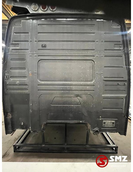 Volvo Occ cabine compleet Volvo FH16 L2H3 - Kabina a interiér pro Nákladní auto: obrázek 3 Volvo Occ cabine compleet Volvo FH16 L2H3 - Kabina a interiér pro Nákladní auto: obrázek 3