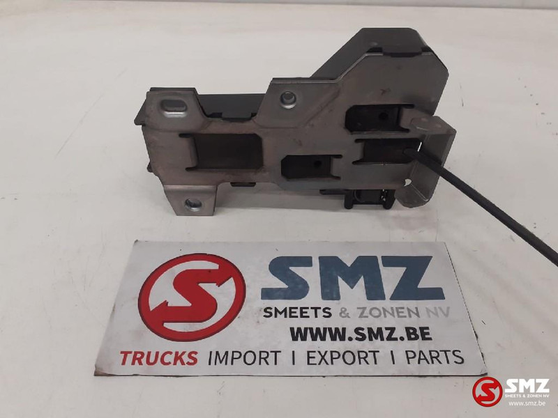 Volvo Occ grille slot Volvo - Mřížka pro Nákladní auto: obrázek 3 Volvo Occ grille slot Volvo - Mřížka pro Nákladní auto: obrázek 3