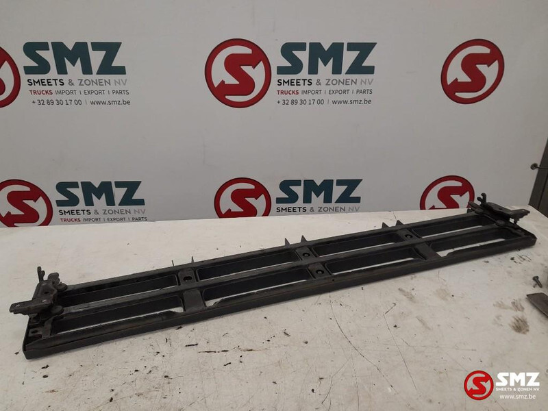 Volvo Occ opklapbare voorgrille Volvo - Mřížka pro Nákladní auto: obrázek 4 Volvo Occ opklapbare voorgrille Volvo - Mřížka pro Nákladní auto: obrázek 4