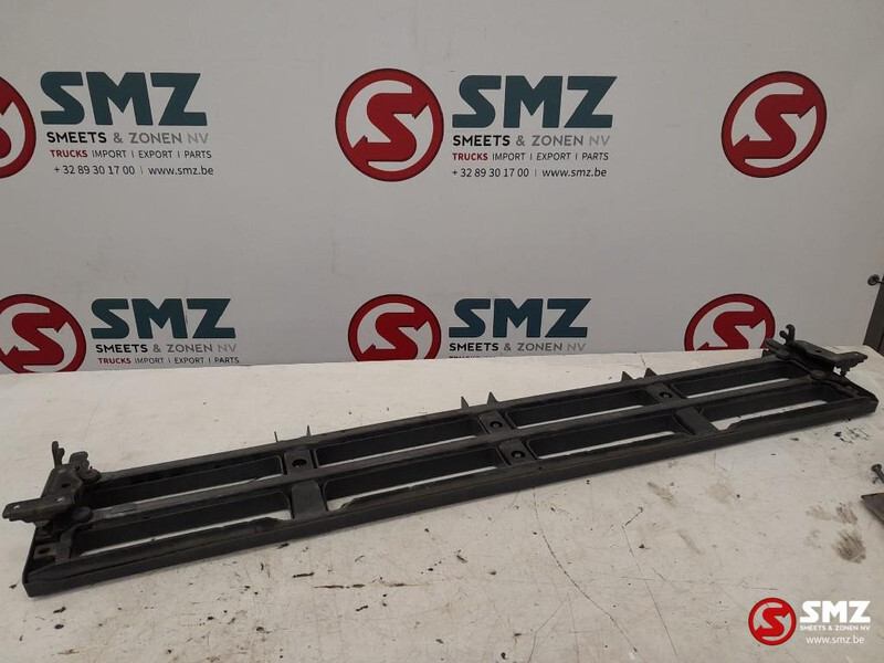 Volvo Occ opklapbare voorgrille Volvo - Mřížka pro Nákladní auto: obrázek 2 Volvo Occ opklapbare voorgrille Volvo - Mřížka pro Nákladní auto: obrázek 2