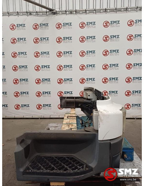 Volvo Occ voorbumper Volvo - Nárazník pro Nákladní auto: obrázek 4 Volvo Occ voorbumper Volvo - Nárazník pro Nákladní auto: obrázek 4